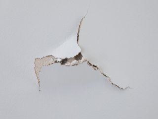 5 Key Signs Your Drywall Needs Repair | La Crescenta 5 Key Signs Your Drywall Needs Repair | La Crescenta CA